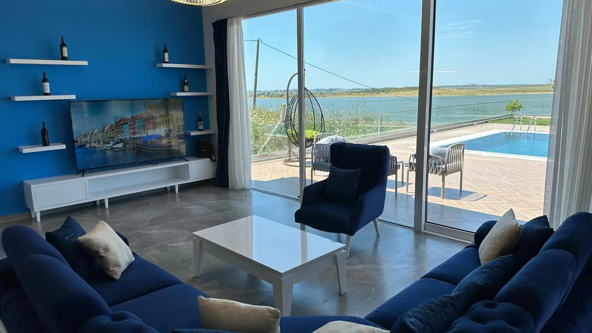 Top Villas Durres 0*,  Albania