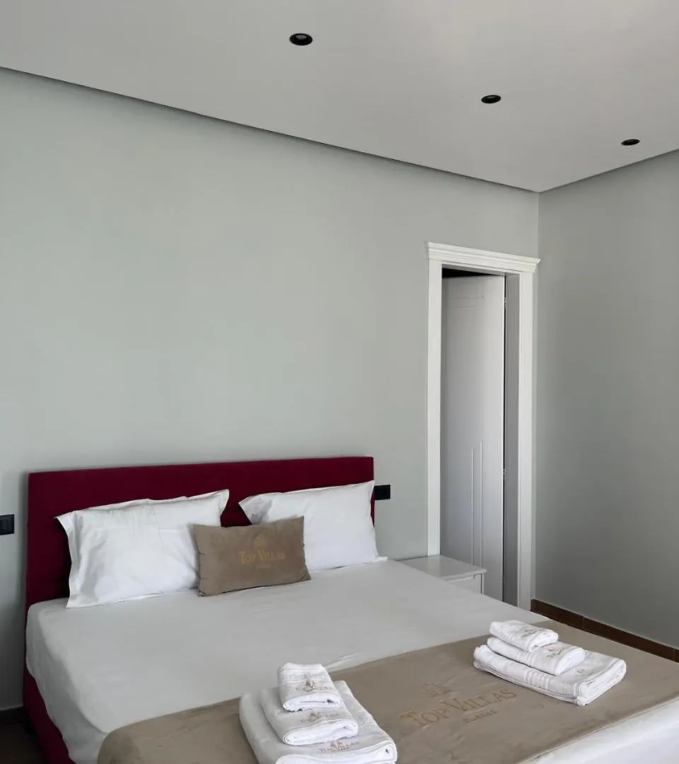 Top Villas Δυρράχιο 0*,  Αλβανία