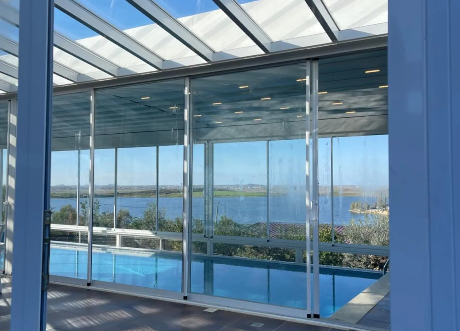 Top Villas Δυρράχιο 0*,  Αλβανία